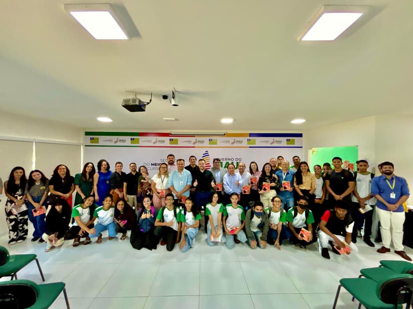 cartilha-elaborada-pela-semarh-apresenta-fatos-e-fakes-sobre-a-desertificacao-no-piaui