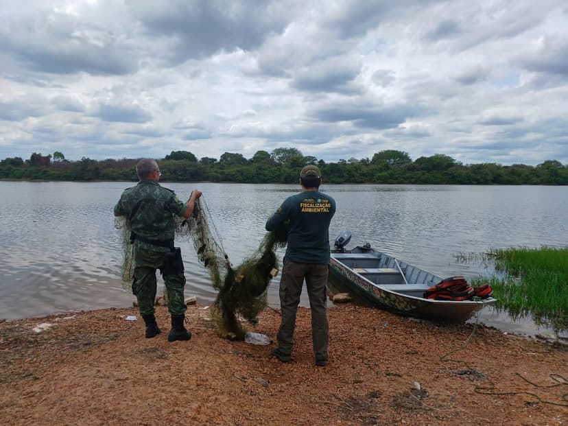 fiscalizacao-apreende-cerca-de-dois-mil-metros-de-rede-de-pesca-ilegal-durante-a-piracema-no-piaui