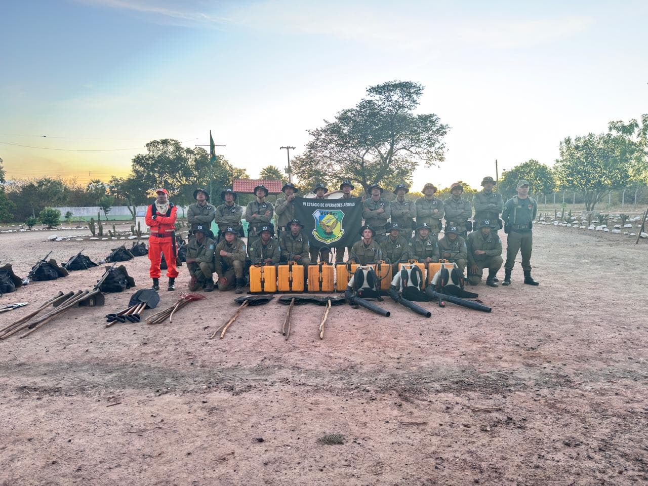 Semarh reforça combate a incêndios com capacitação de novos bombeiros militares do grupamento aéreo.