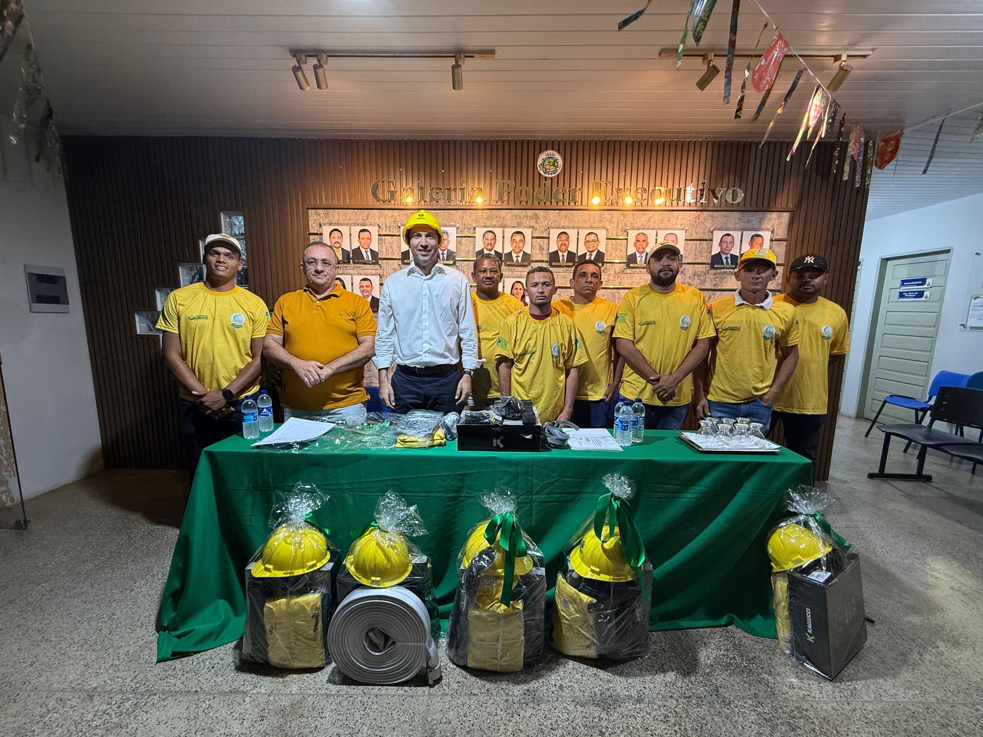 Brigadistas de Pajeú recebem kits completos de combate ao fogo e reforçam proteção ambiental no Sul do Piauí