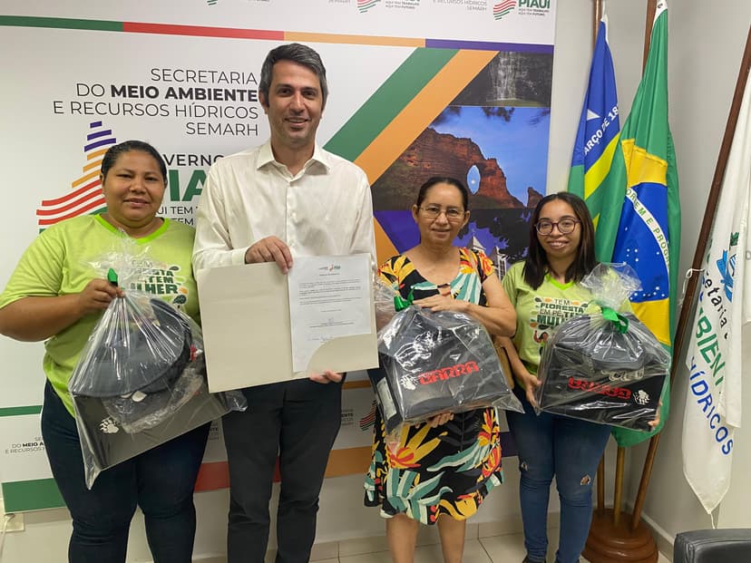 semarh-entrega-45-kits-para-quebradeiras-de-coco-no-piaui-e-anuncia-fiscalizacao-contra-derrubada-de-babacuais