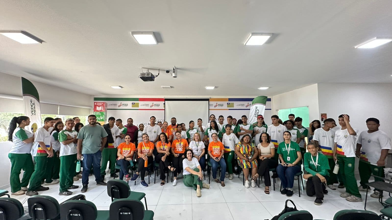 Blitz, plantio de mudas e limpeza do Rio Poti marcam Dia da Árvore e Dia Mundial da Limpeza