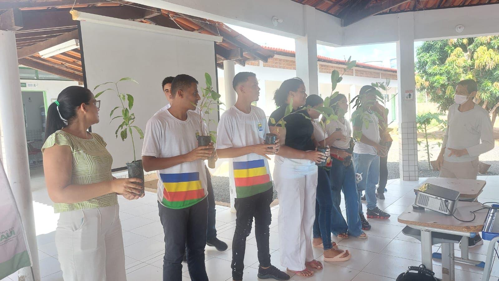 ProVerde nas Escolas mobiliza mais de 5 mil alunos e fortalece educação ambiental no Piauí