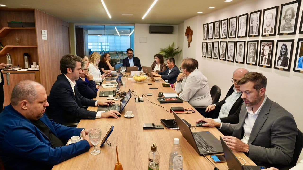 Secretário da Semarh cumpre agenda intensa em Brasília e participa de debates estratégicos para o futuro ambiental do país