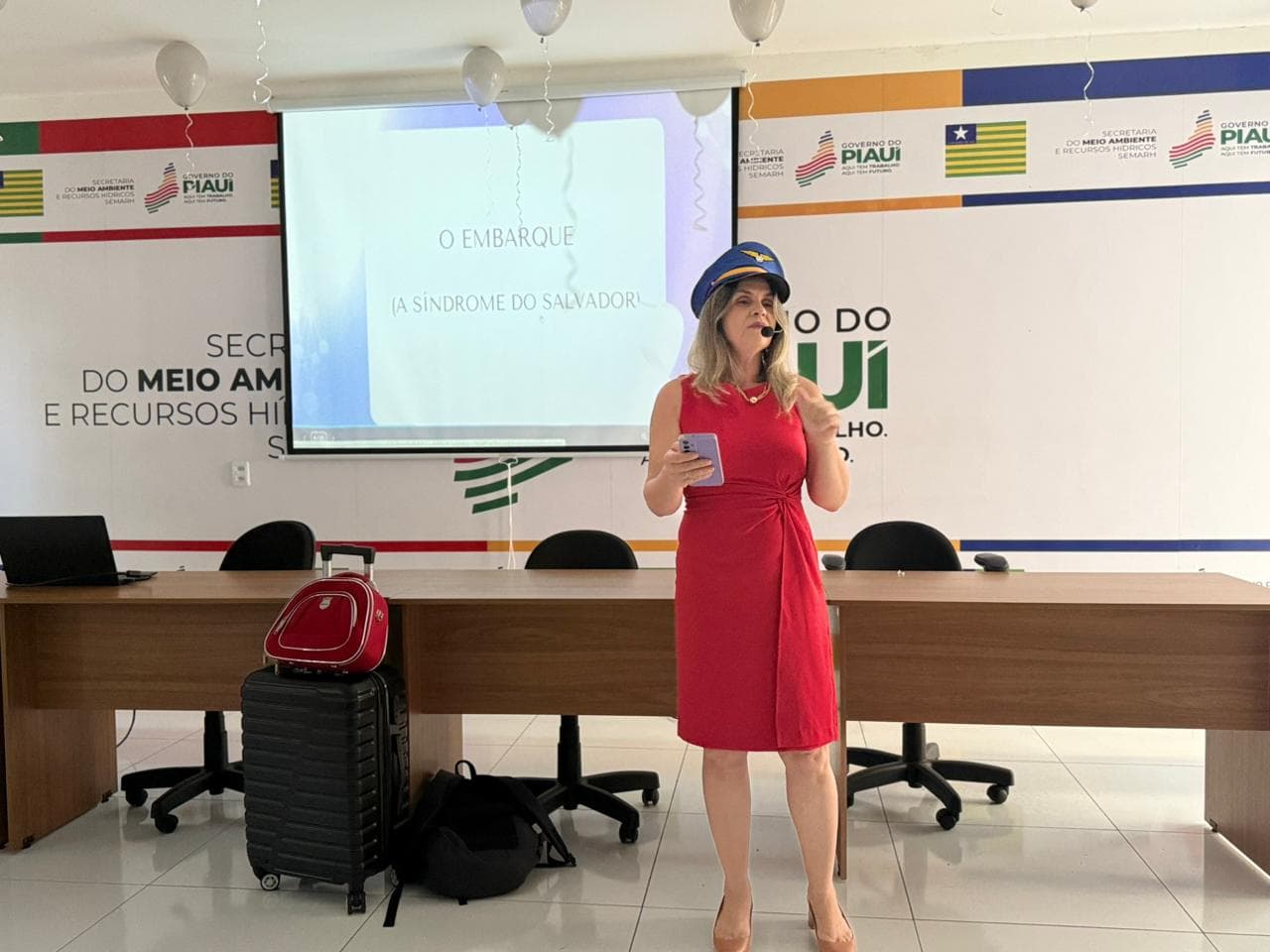 Semarh promove ação do Janeiro Branco com palestra sobre saúde mental no CEA