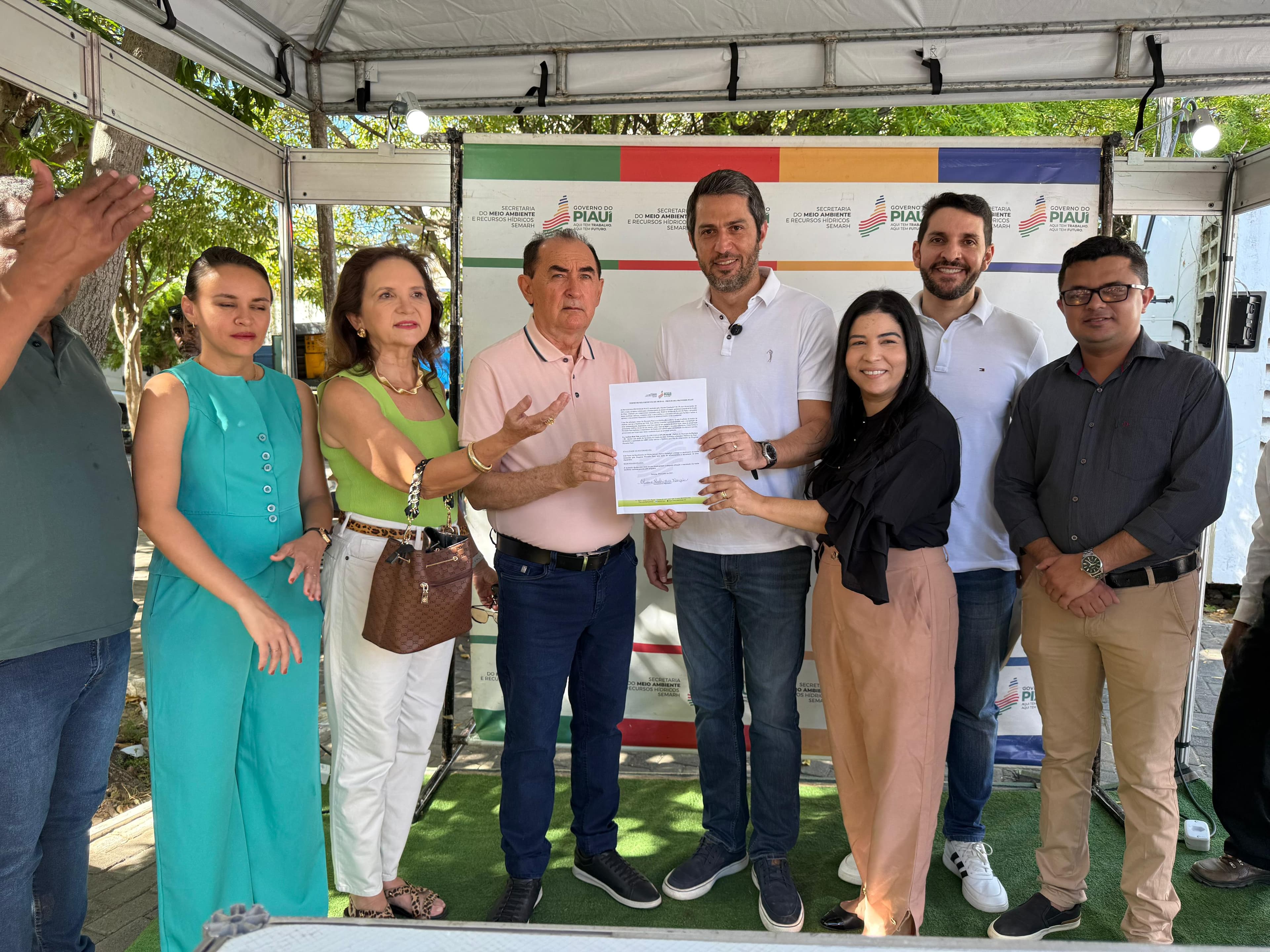 Semarh entrega 20 mil mudas e fortalece ações ambientais no Diálogos pelo Piauí em Floriano.