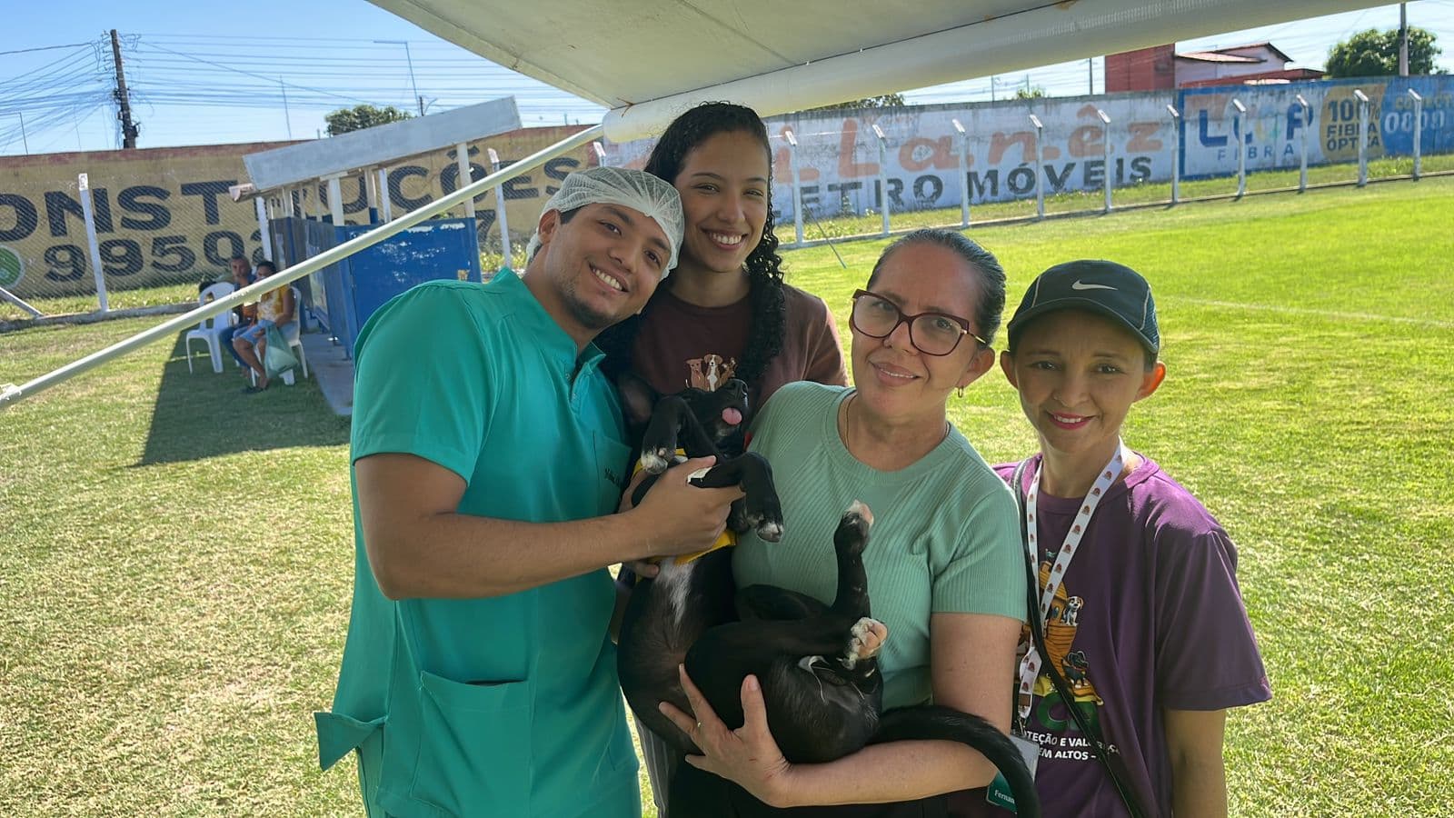 Foram realizados 24 castrações nos dois dias que o veículo ficou na cidade.