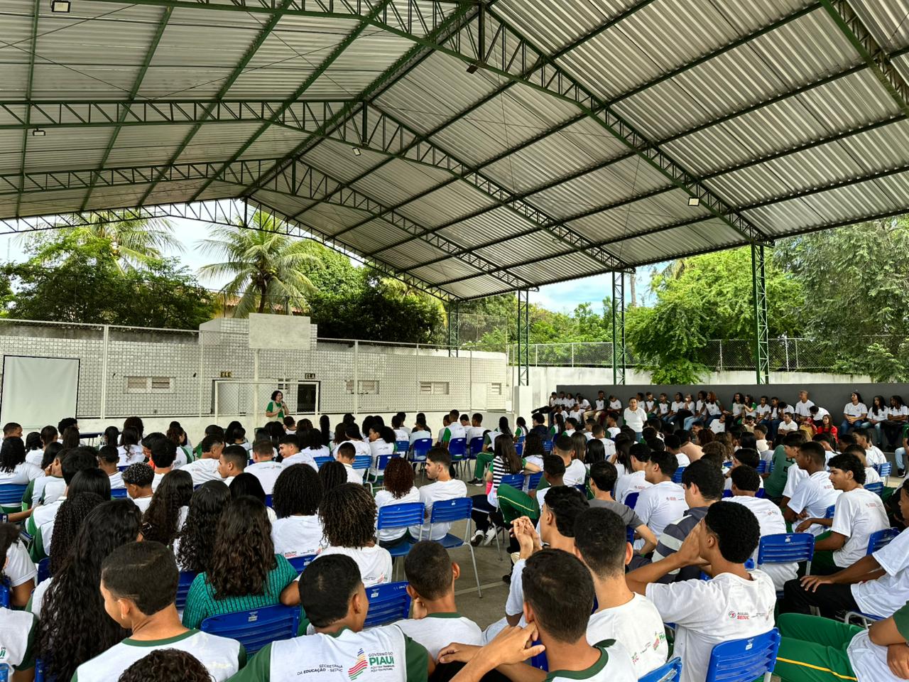 Semarh Itinerante em Corrente entregou 3,6 mil mudas em ações do Pró-Verde nas escolas