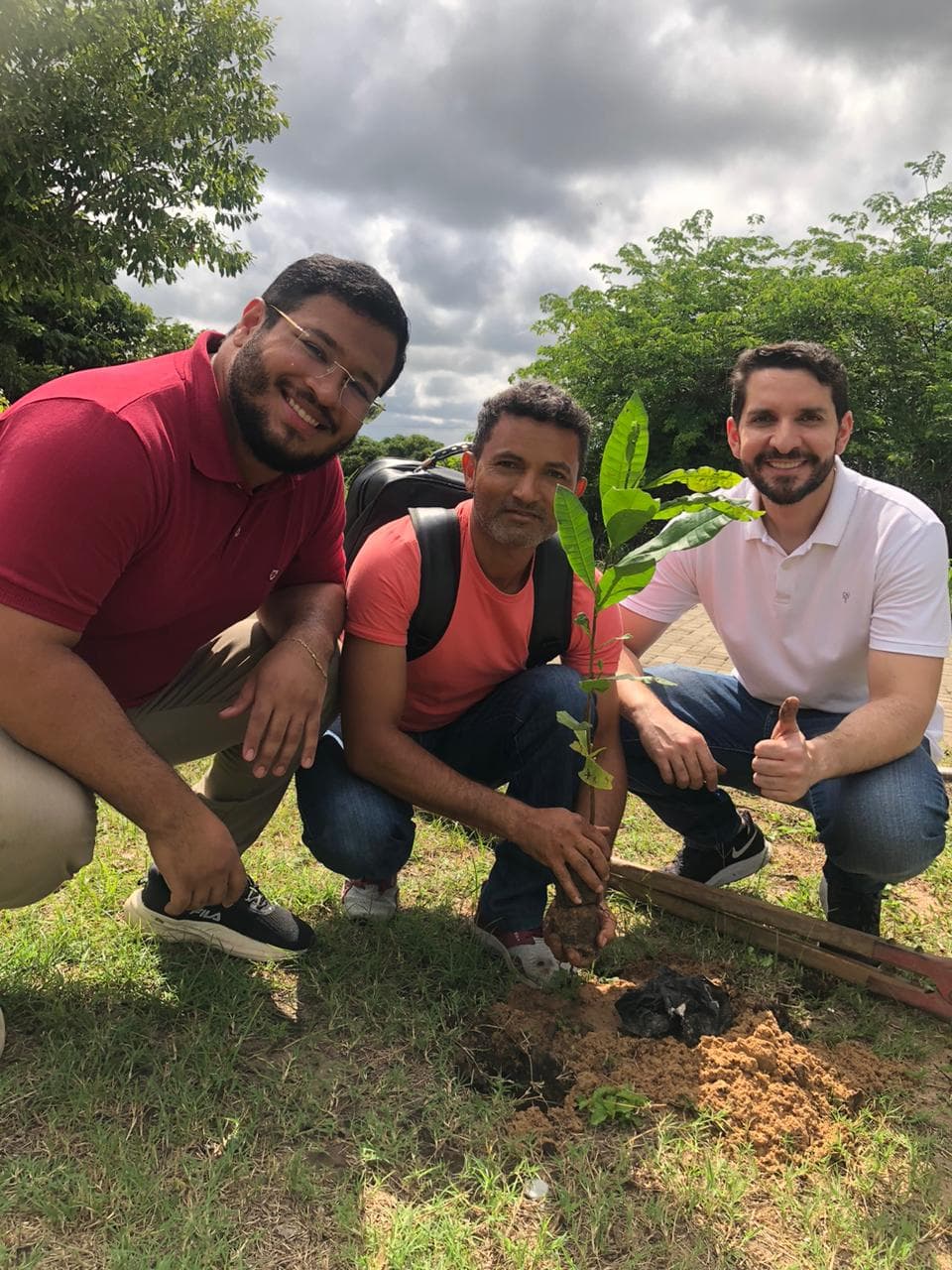 Zona leste de Teresina recebe nova ação do projeto Proverde nos Bairros da Semarh